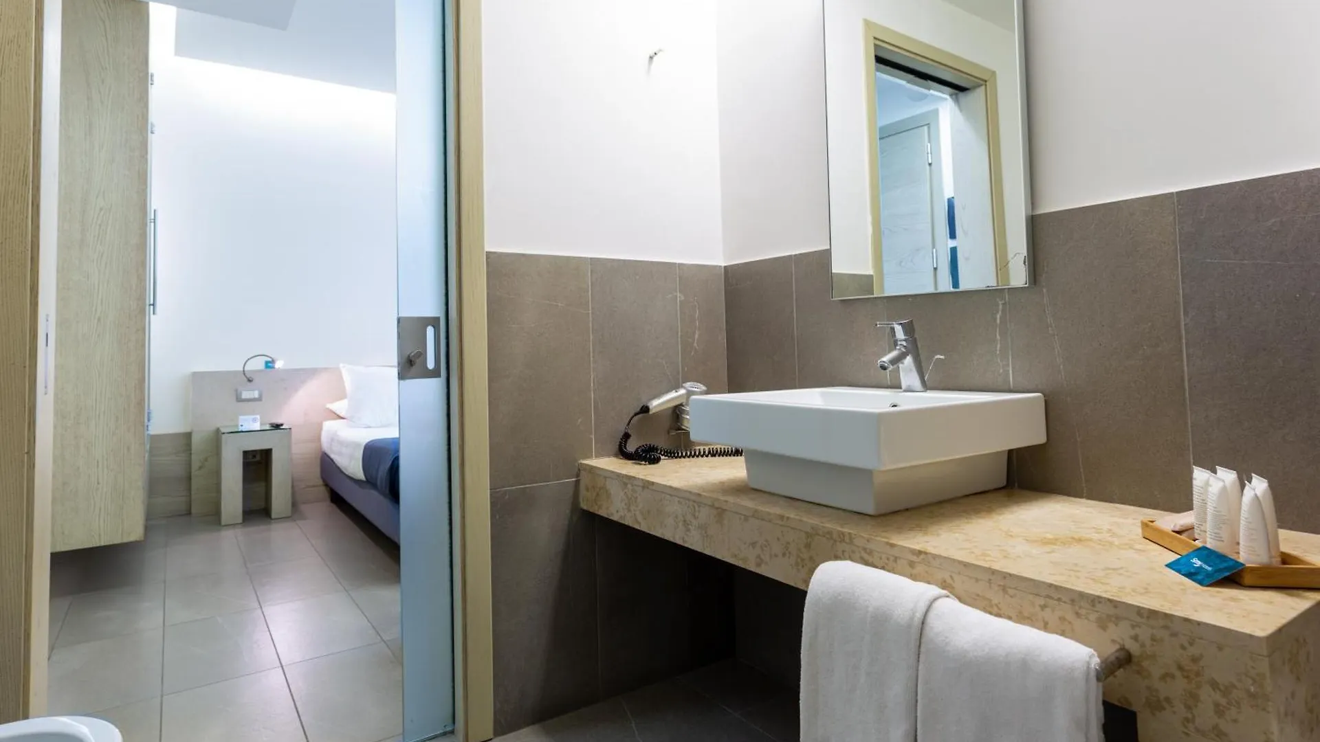 Smy Aran Blu Roma Mare (Adults Only) Hotell Lido di Ostia