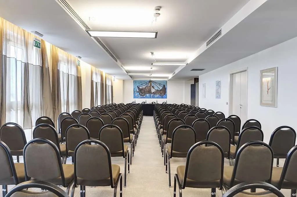 Smy Aran Blu Roma Mare (Adults Only) Hotell Lido di Ostia 4*,